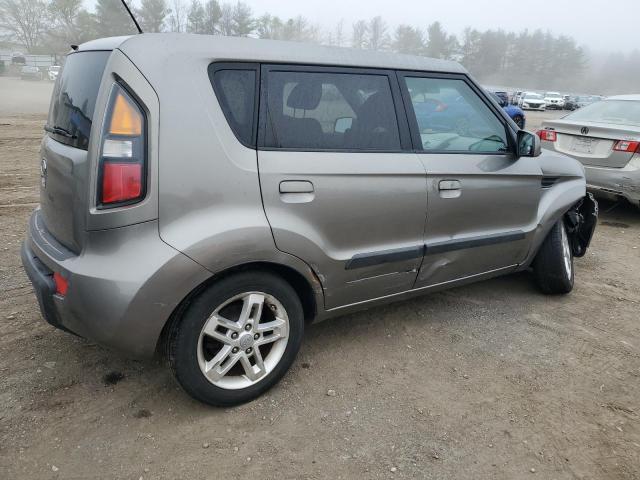 2010 Kia Soul + VIN: KNDJT2A27A7135914 Lot: 51520284