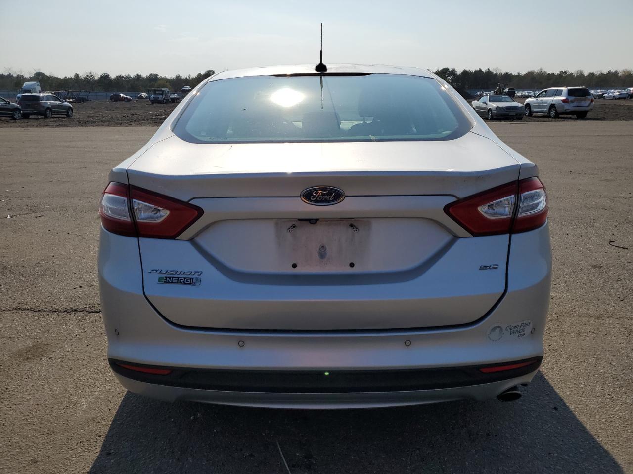 2015 Ford Fusion Se Phev vin: 3FA6P0PU2FR299701