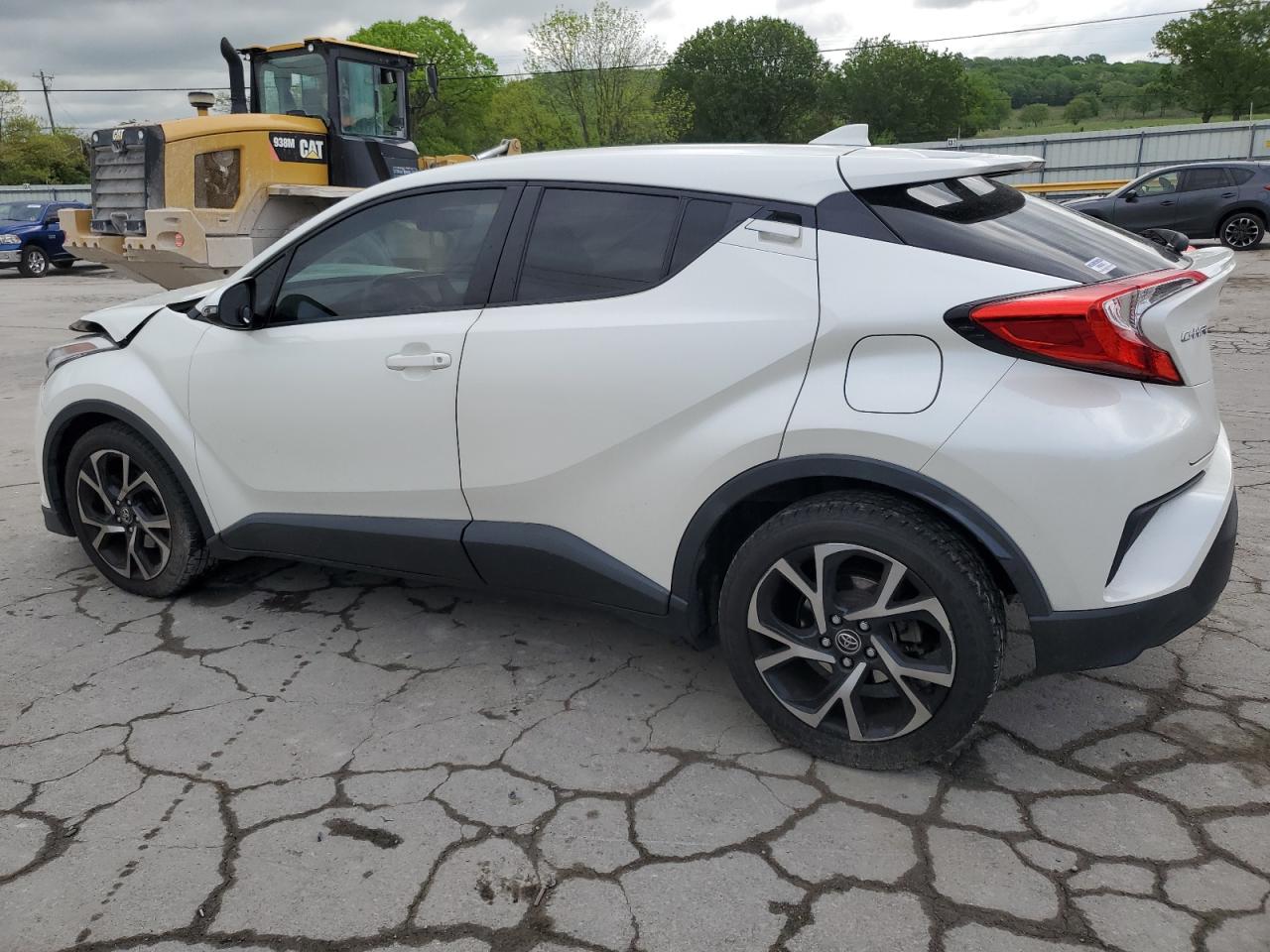 JTNKHMBX8J1000998 2018 Toyota C-Hr Xle