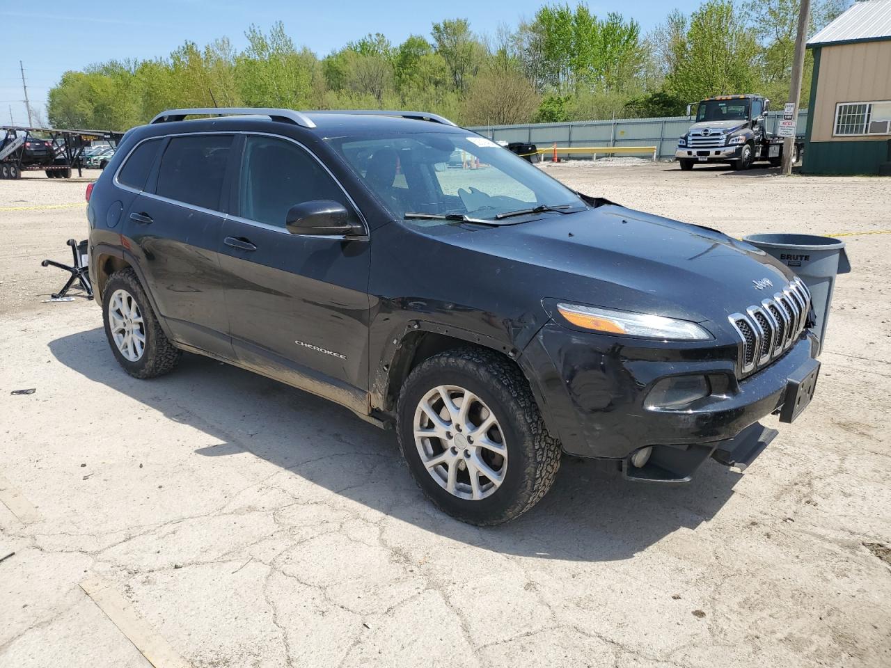 2014 Jeep Cherokee Latitude vin: 1C4PJMCB3EW273227