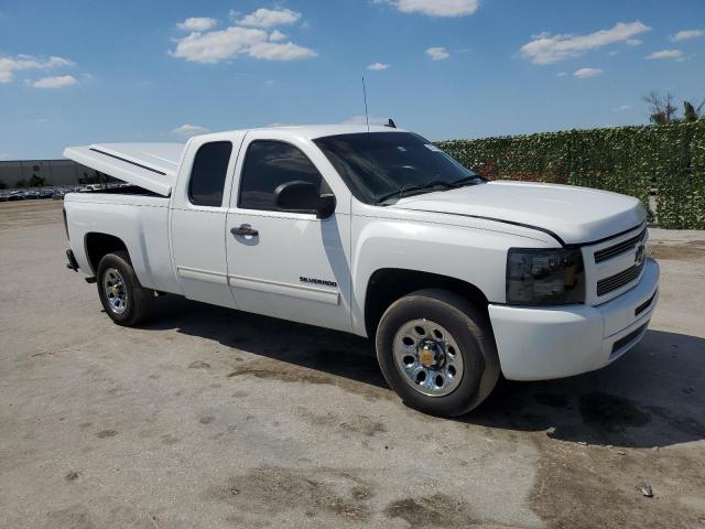 2011 Chevrolet Silverado C1500 Ls VIN: 1GCRCREA8BZ417756 Lot: 50752564