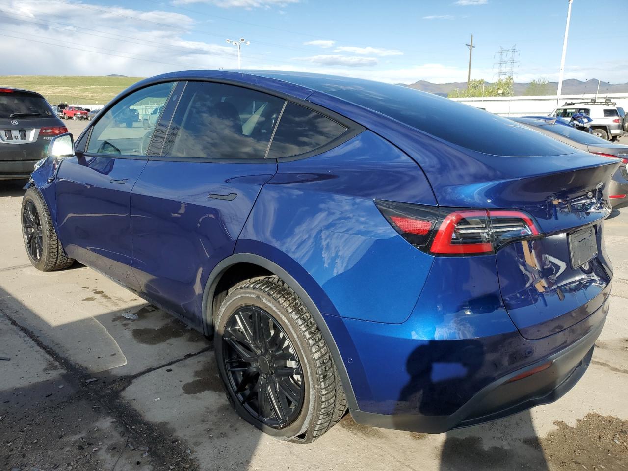 5YJYGDEE1MF145999 2021 Tesla Model Y