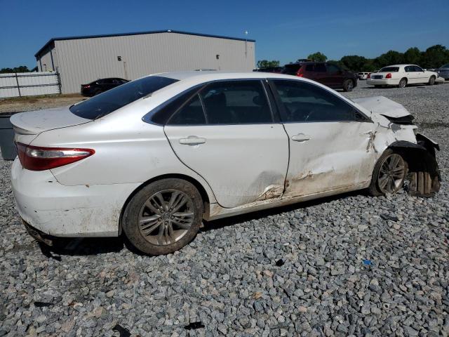 VIN 4T1BF1FK4FU080583 2015 Toyota Camry, LE no.3