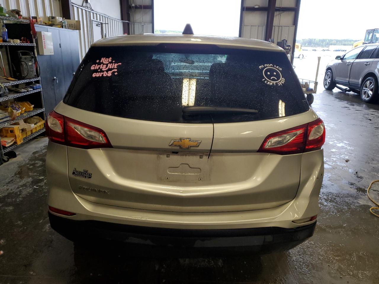 2019 Chevrolet Equinox Ls vin: 2GNAXHEV1K6259696