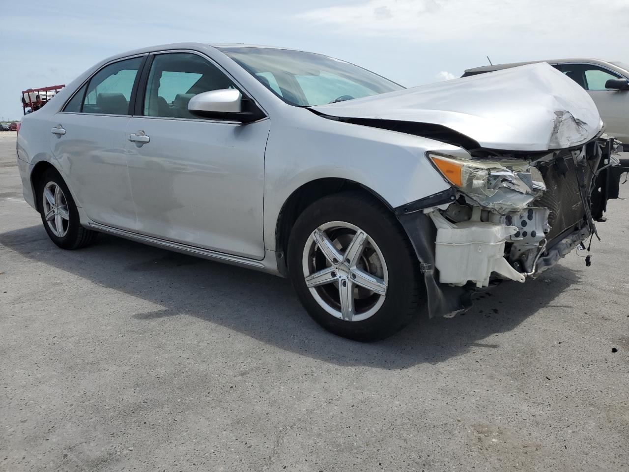 2014 Toyota Camry L vin: 4T4BF1FK2ER409723