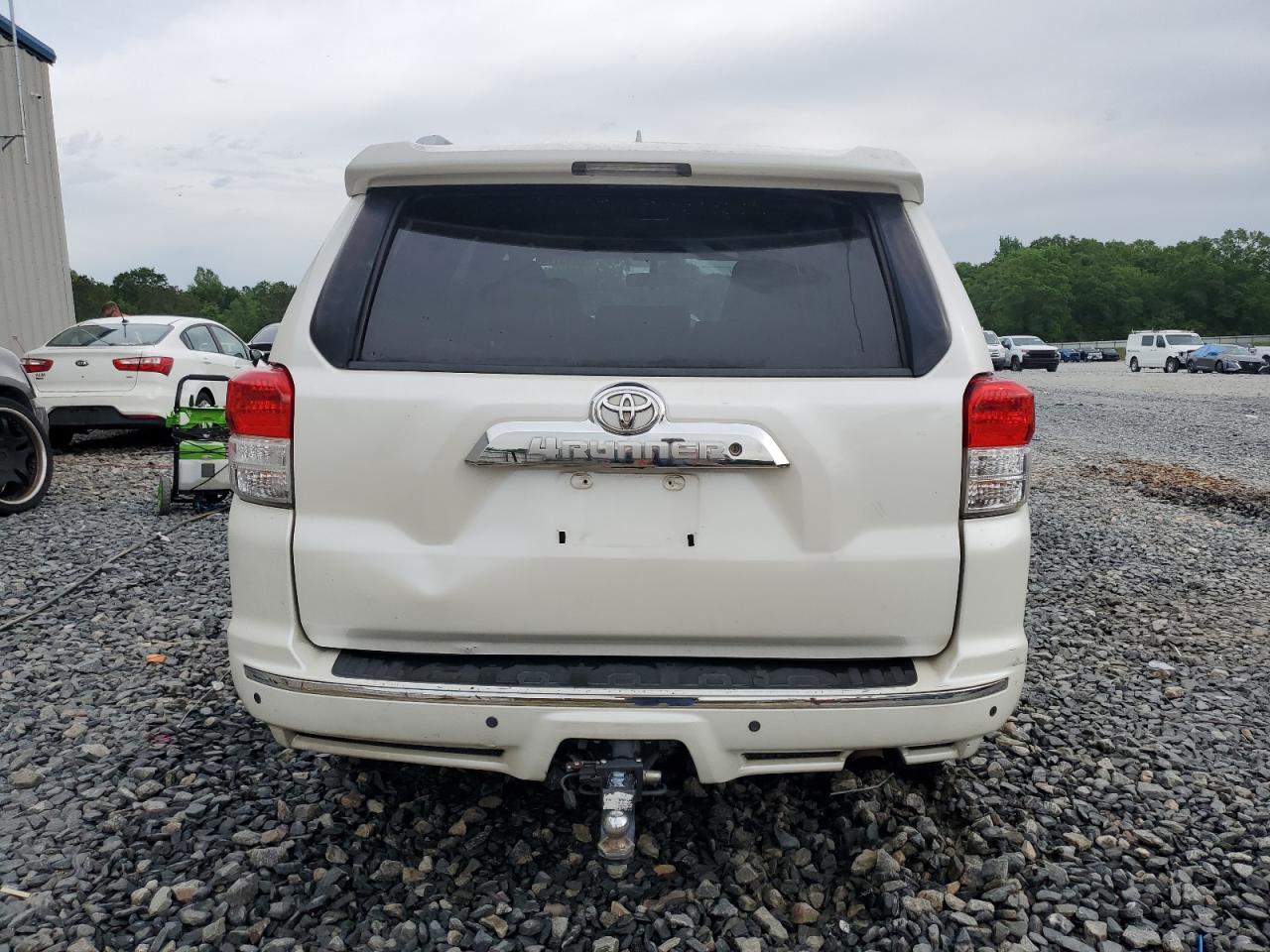 JTEZU5JR5D5048216 2013 Toyota 4Runner Sr5