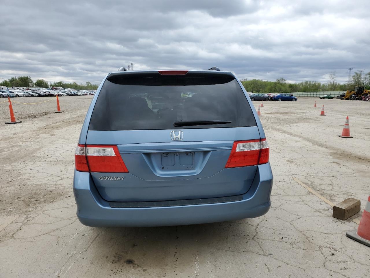 5FNRL38677B108135 2007 Honda Odyssey Exl