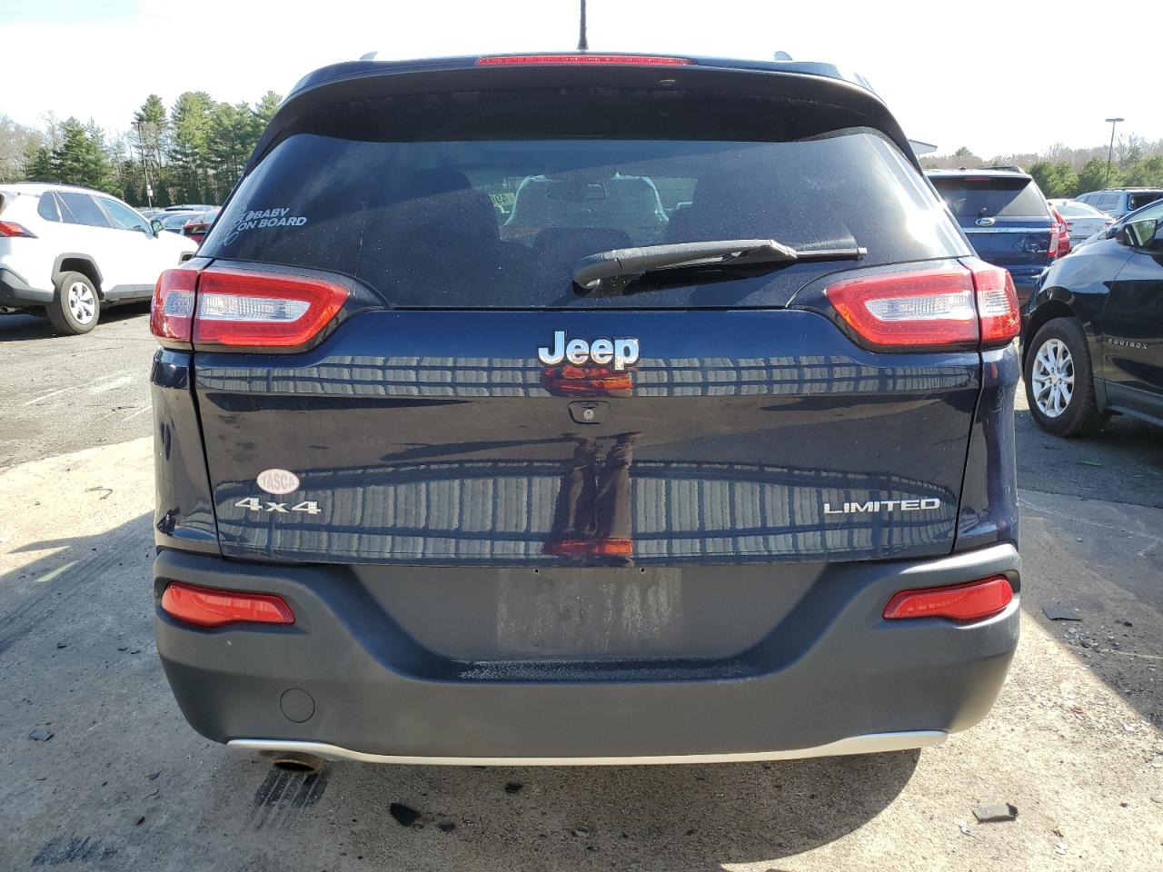 2015 Jeep Cherokee Limited vin: 1C4PJMDB4FW611038