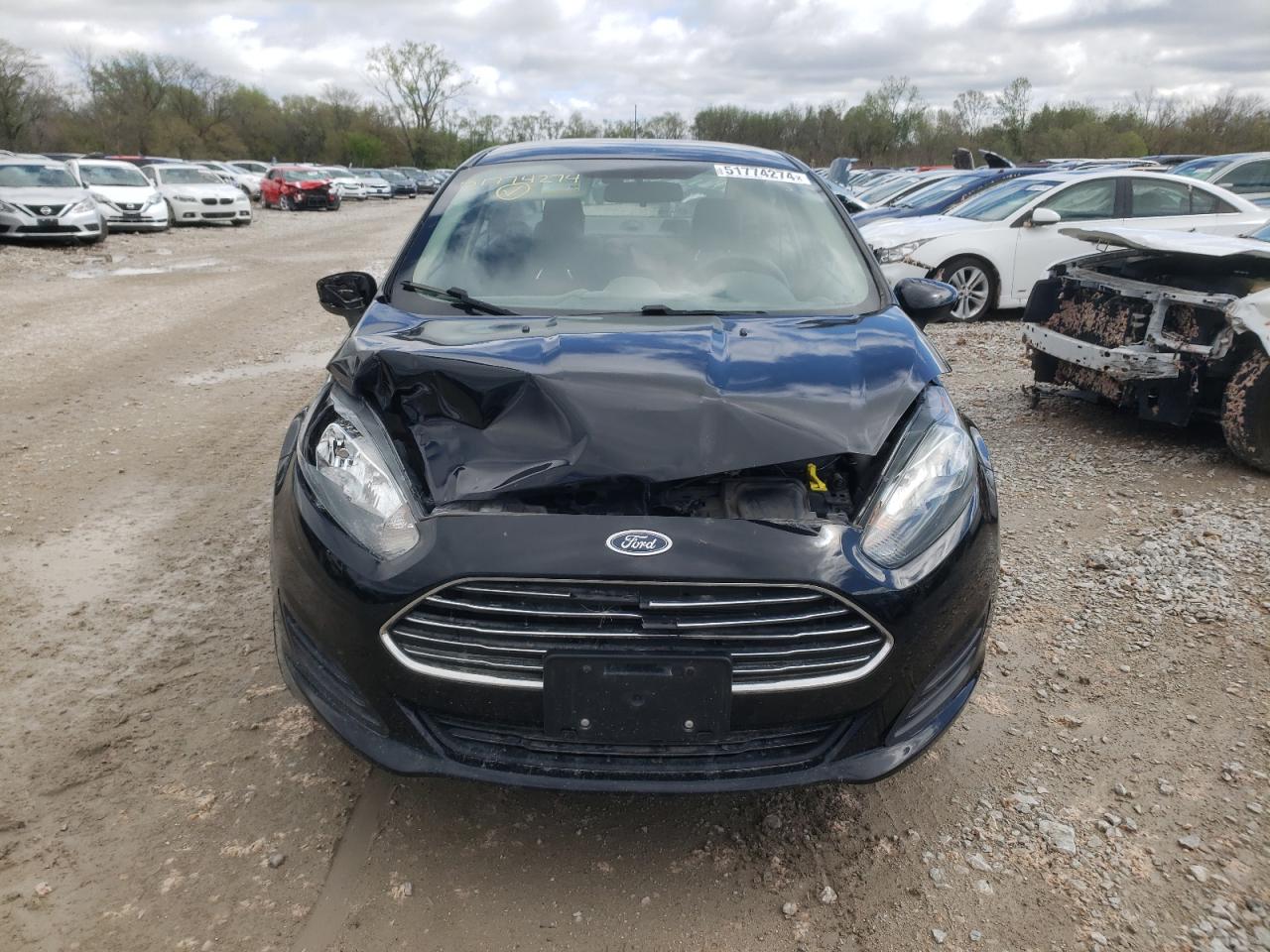 3FADP4BJ9JM142345 2018 Ford Fiesta Se