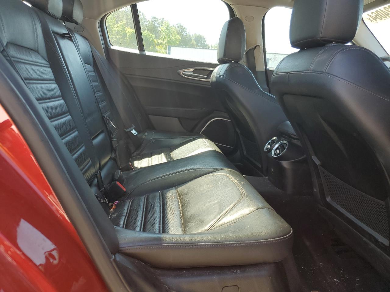 ZARFAECN8H7534741 2017 Alfa Romeo Giulia Ti