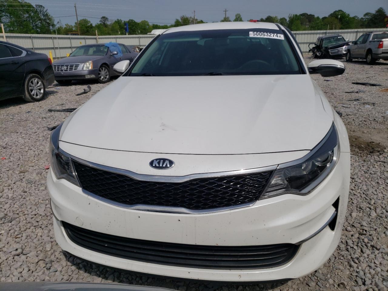 2018 Kia Optima Lx vin: KNAGT4L34J5214509