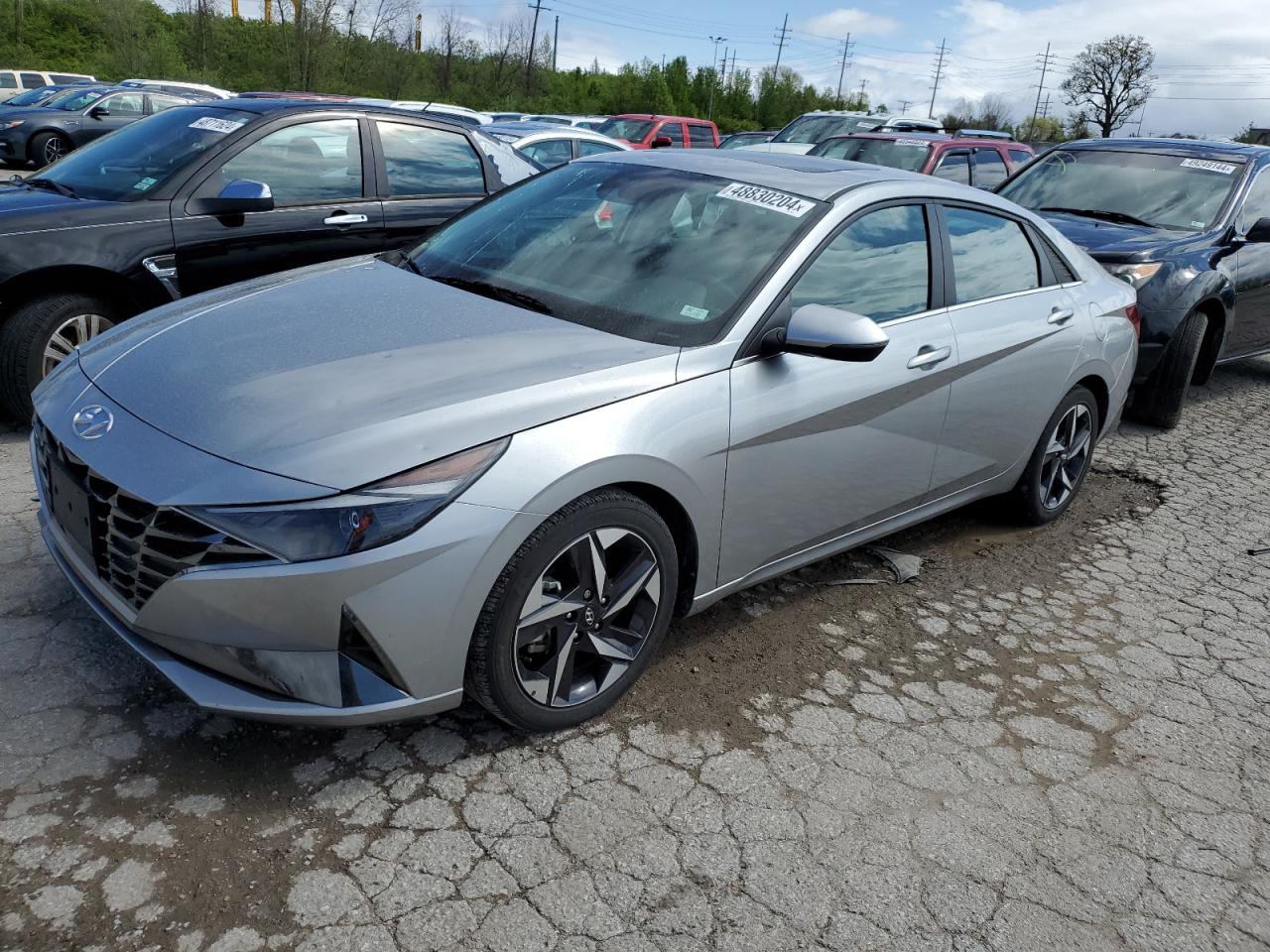  Salvage Hyundai ELANTRA