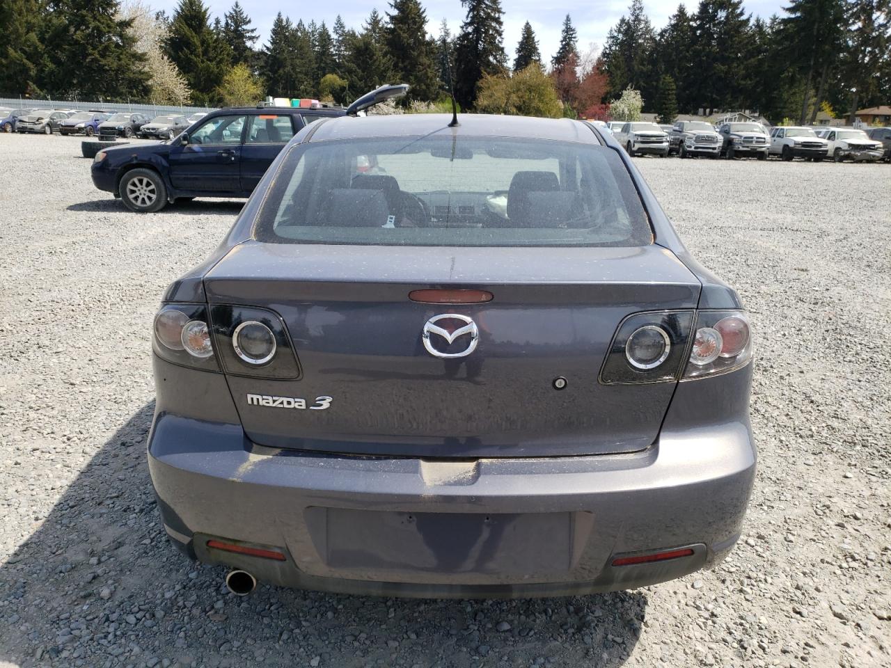 JM1BK12FX71635709 2007 Mazda 3 I