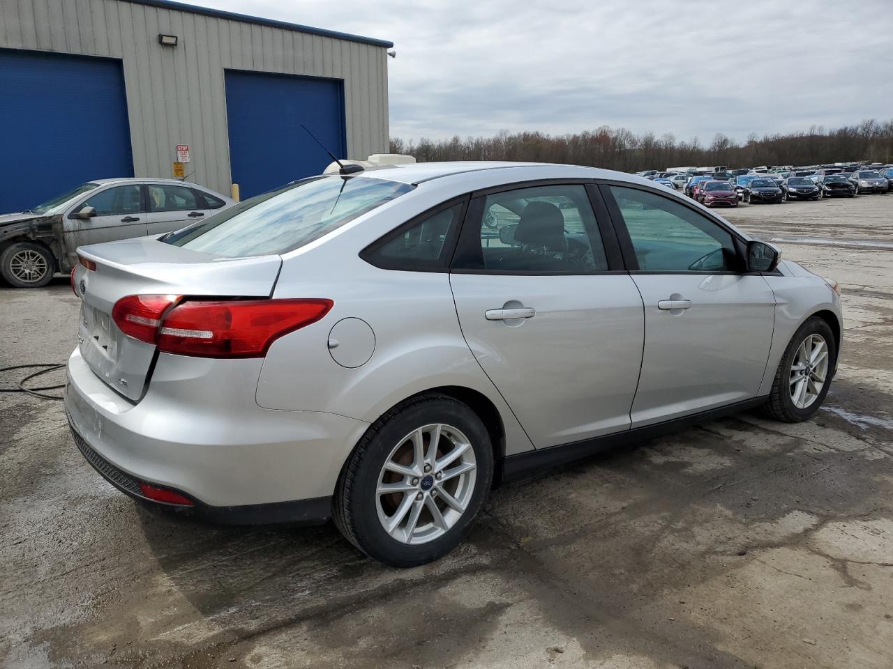 1FADP3F25FL355587 2015 Ford Focus Se