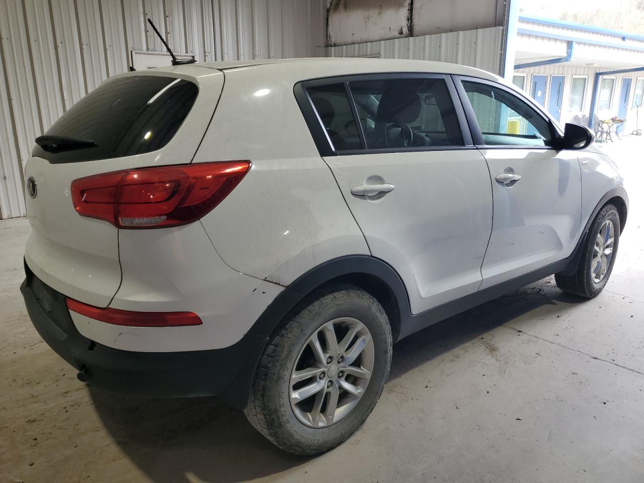 KNDPBCAC8G7862158 2016 Kia Sportage Lx