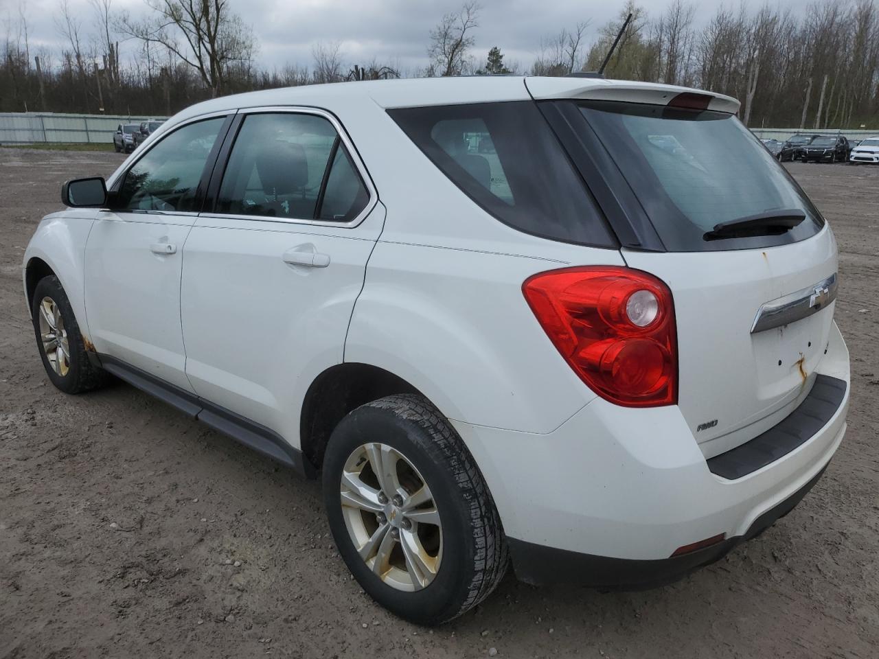 2015 Chevrolet Equinox Ls vin: 2GNFLEEK8F6385890