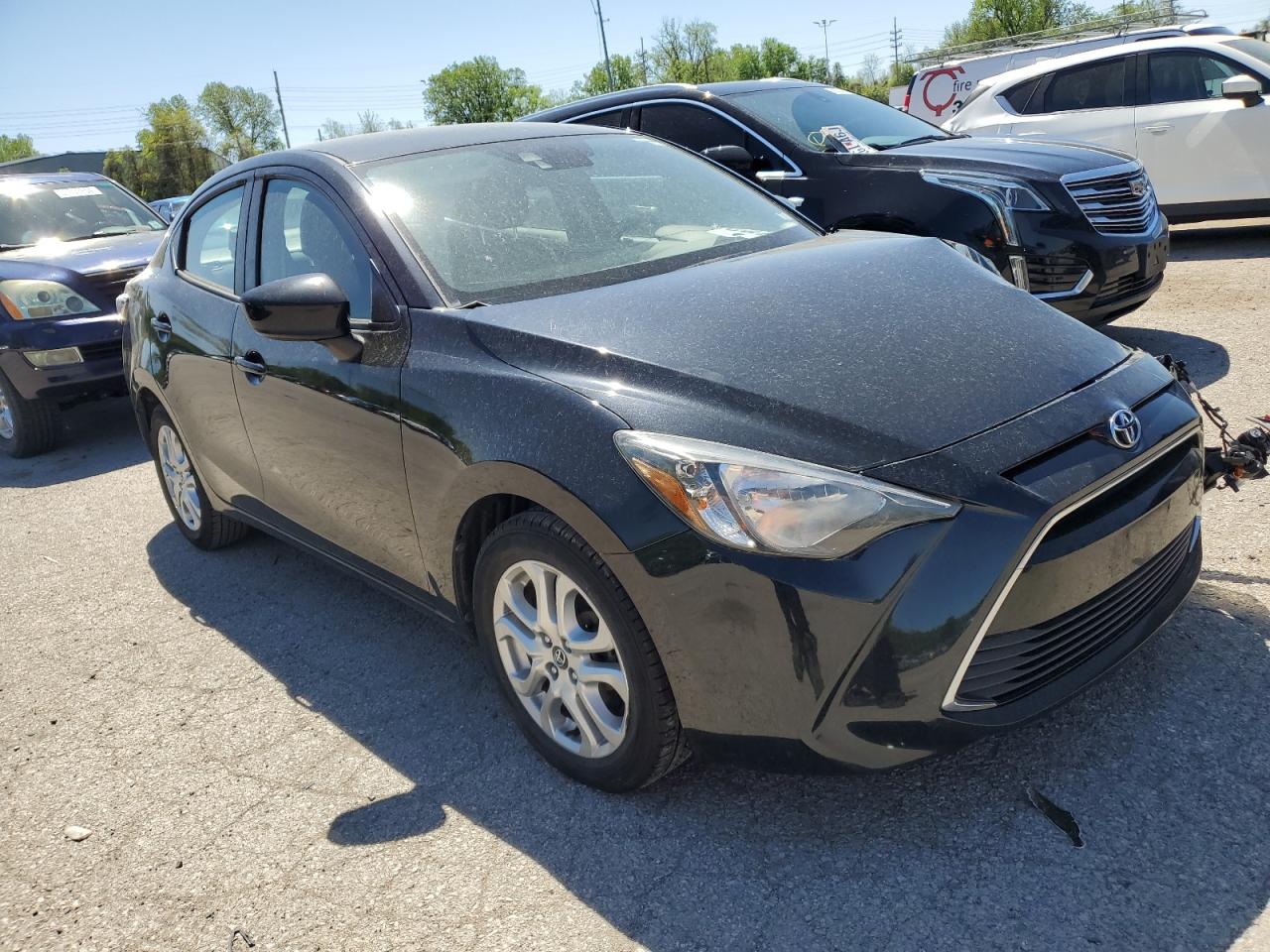 2018 Toyota Yaris Ia vin: 3MYDLBYV7JY316802