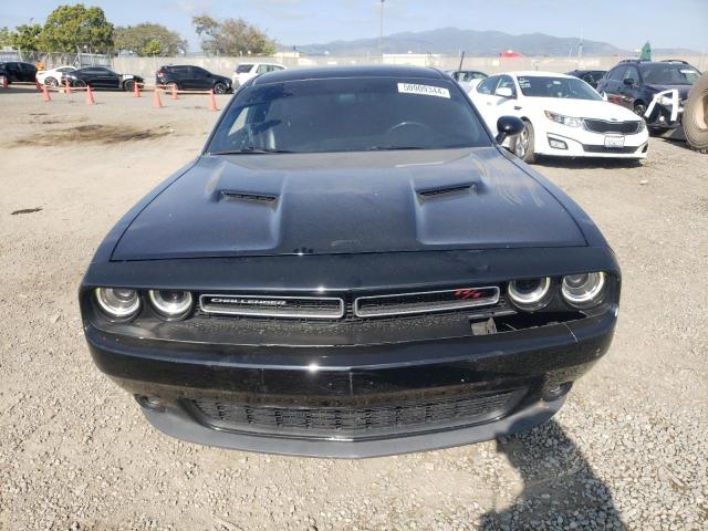 2015 Dodge Challenger Sxt VIN: 2C3CDZAT5FH715282 Lot: 50909344