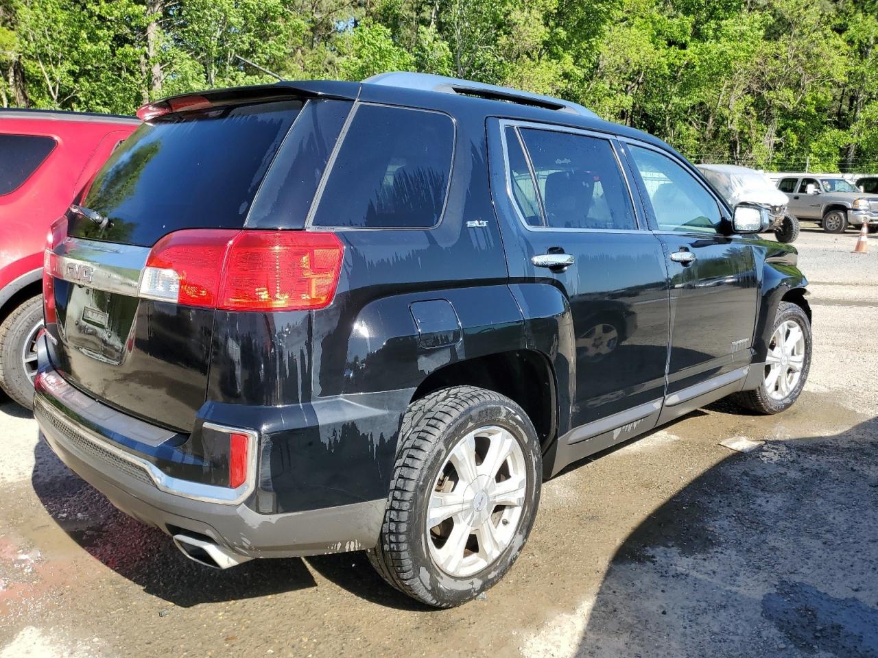 2GKFLPE39G6159084 2016 GMC Terrain Slt