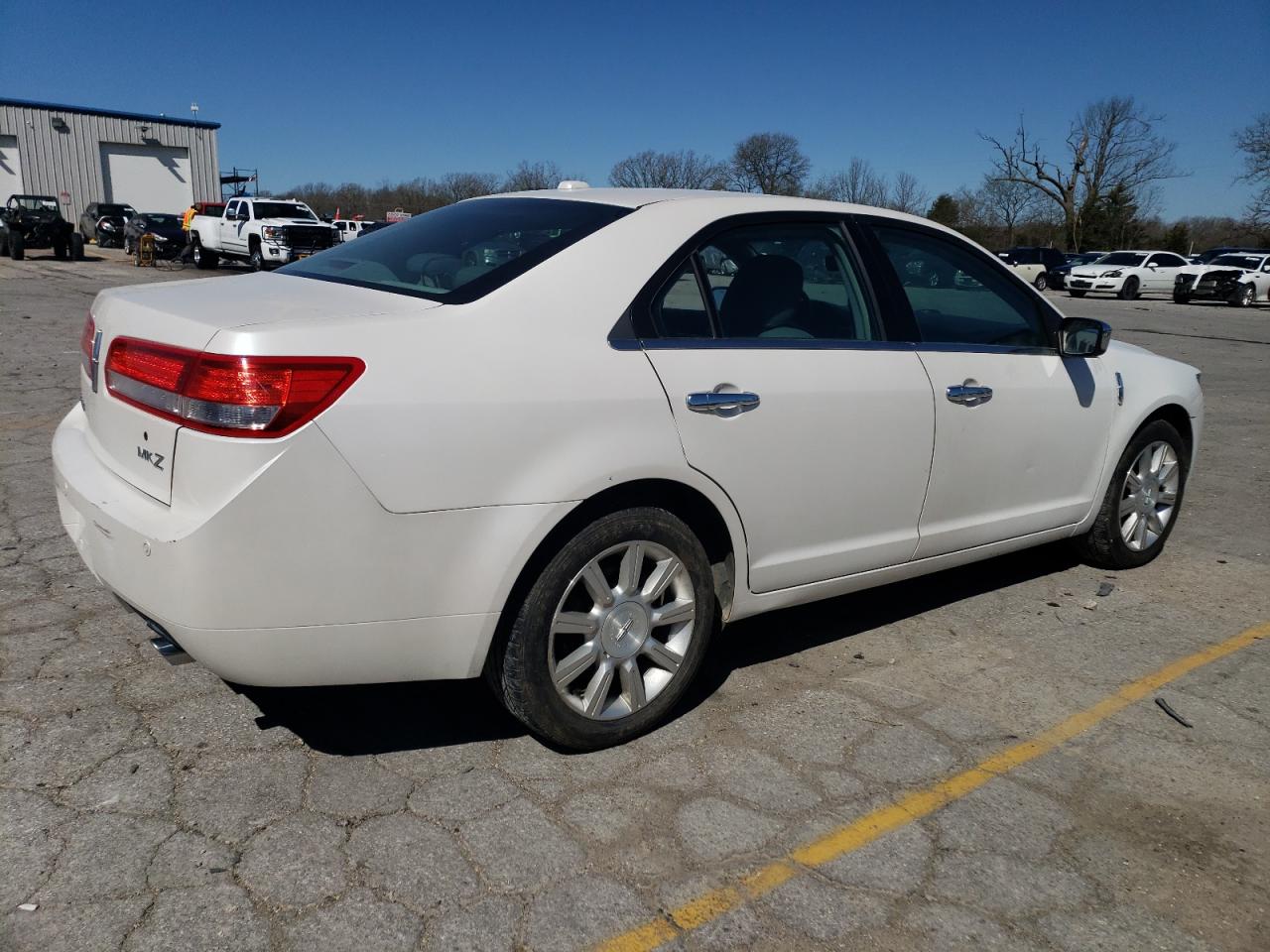 Lot #2468441711 2010 LINCOLN MKZ
