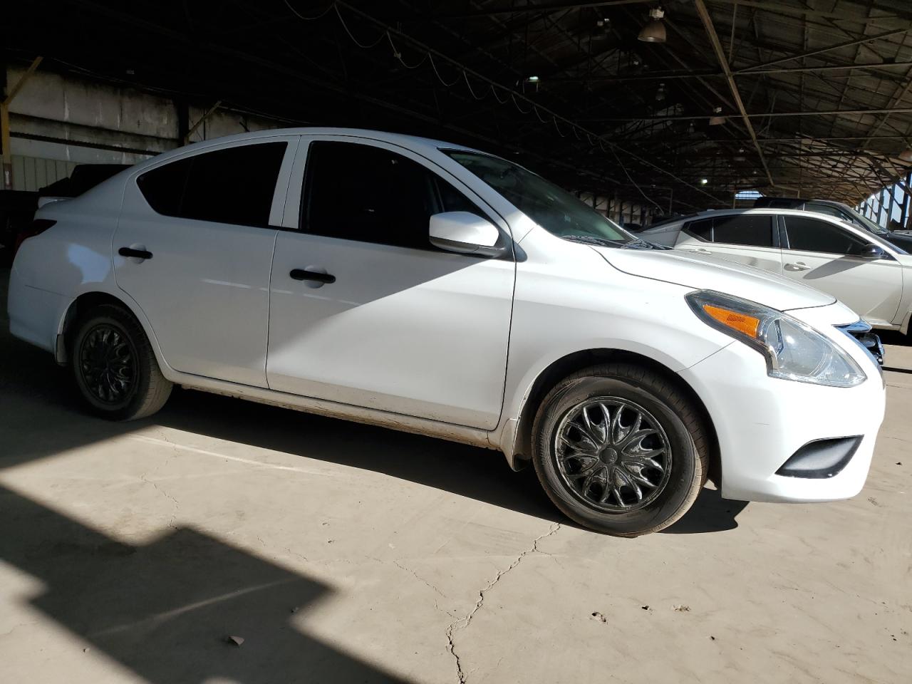 3N1CN7AP0GL916356 2016 Nissan Versa S