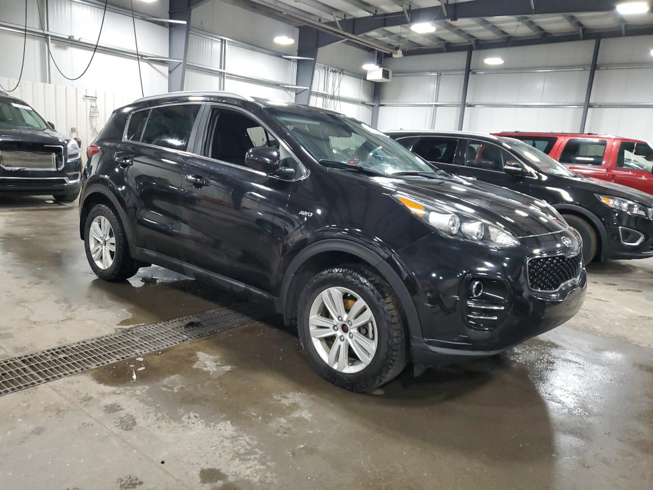 KNDPMCAC3J7463899 2018 Kia Sportage Lx