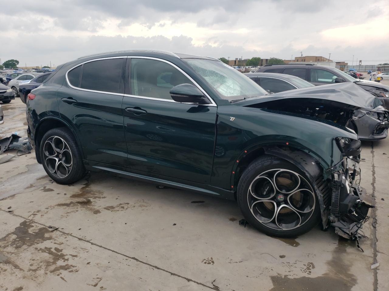 2020 Alfa Romeo Stelvio Ti vin: ZASPAKBN2L7C75811