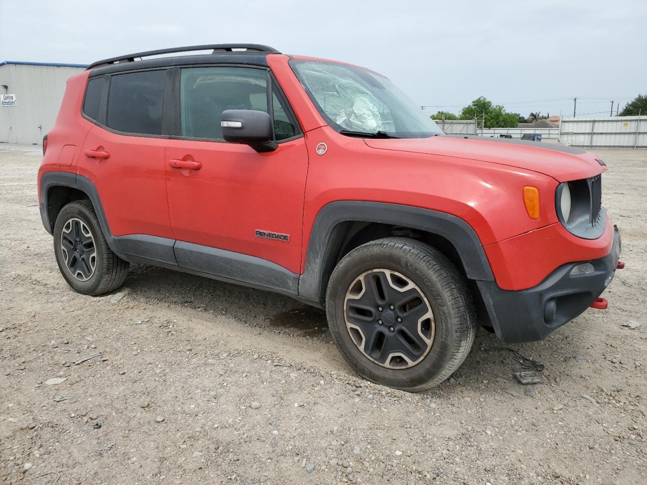 ZACCJBCT7GPE06311 2016 Jeep Renegade Trailhawk