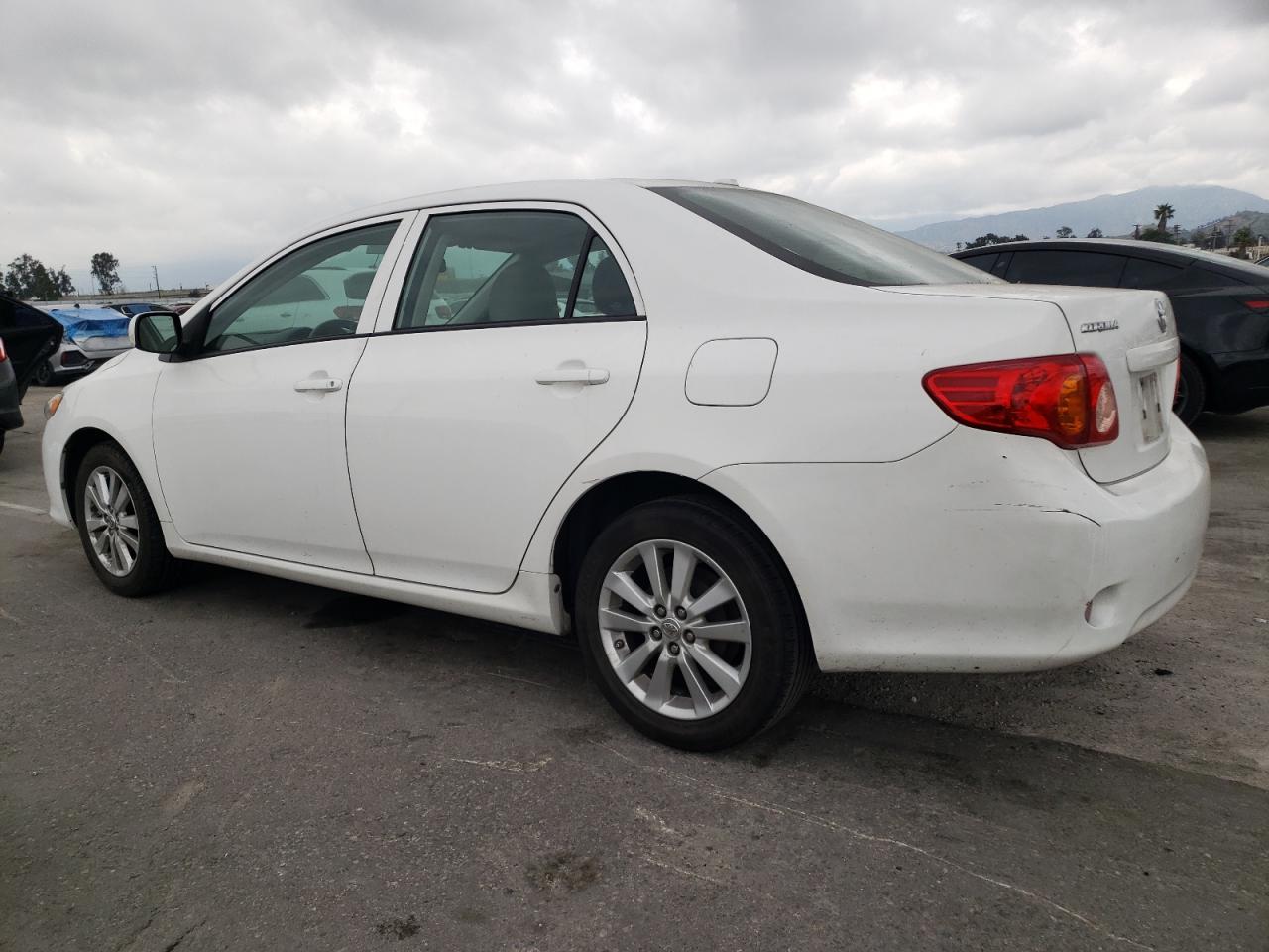 2T1BU4EE9AC488946 2010 Toyota Corolla Base