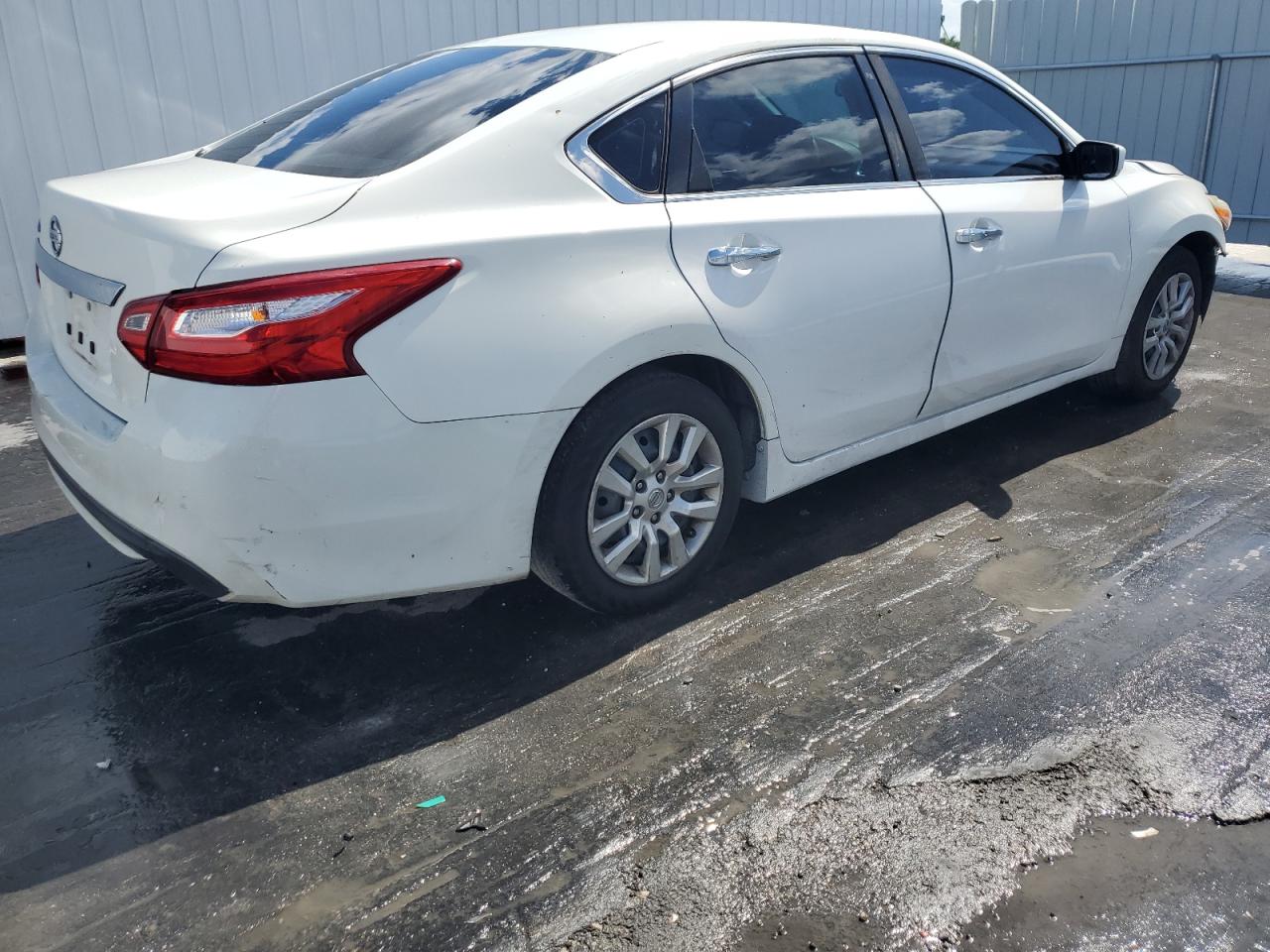 1N4AL3AP5GN371408 2016 Nissan Altima 2.5