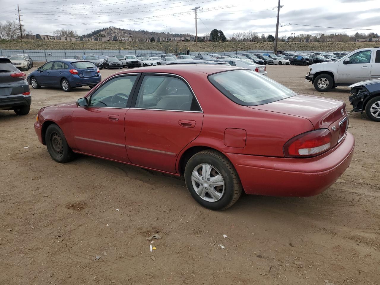 1YVGF22C1X5879385 1999 Mazda 626 Es