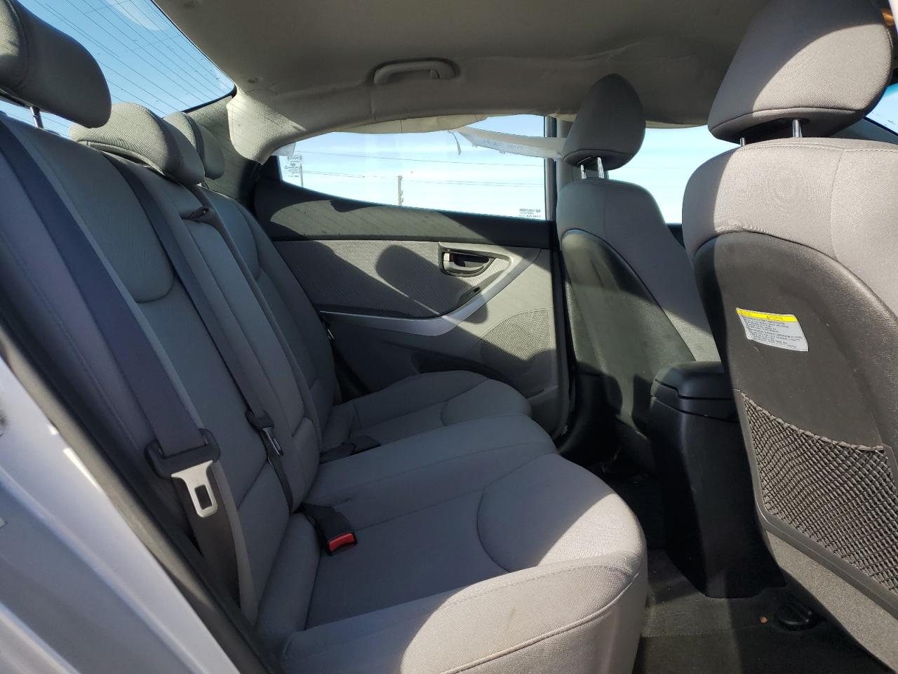 KMHDH4AE8DU621038 2013 Hyundai Elantra Gls