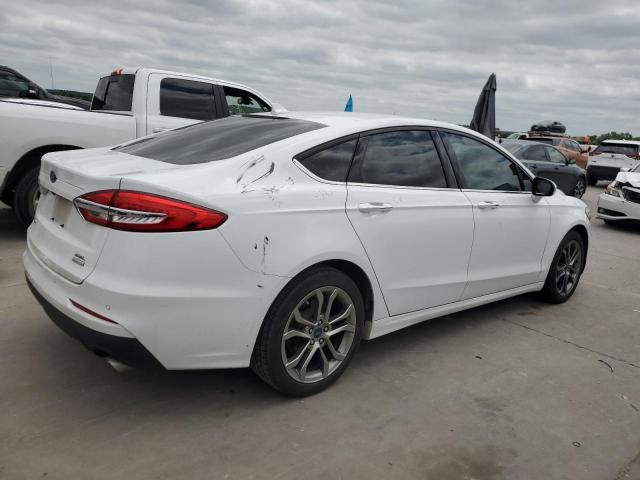 3FA6P0CD2LR240584 Ford Fusion SEL 3