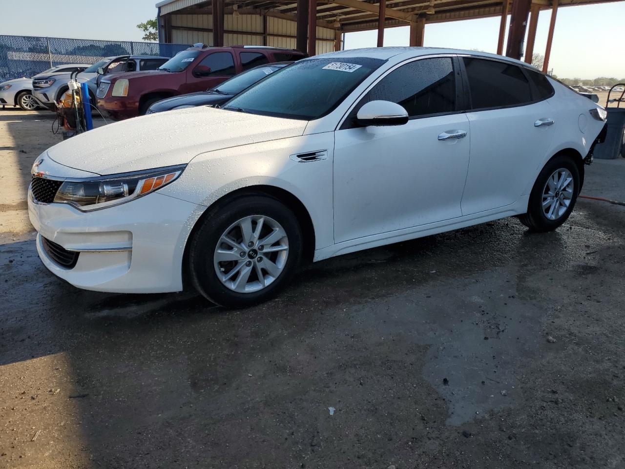 KNAGT4L37G5086601 2016 Kia Optima Lx