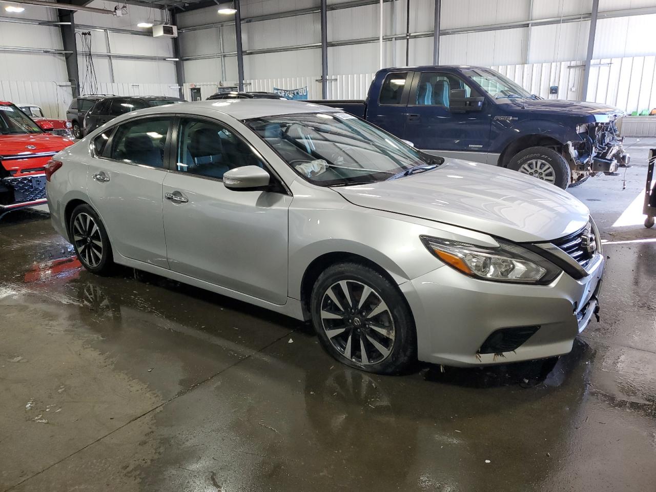 2018 Nissan Altima 2.5 vin: 1N4AL3AP7JC123051