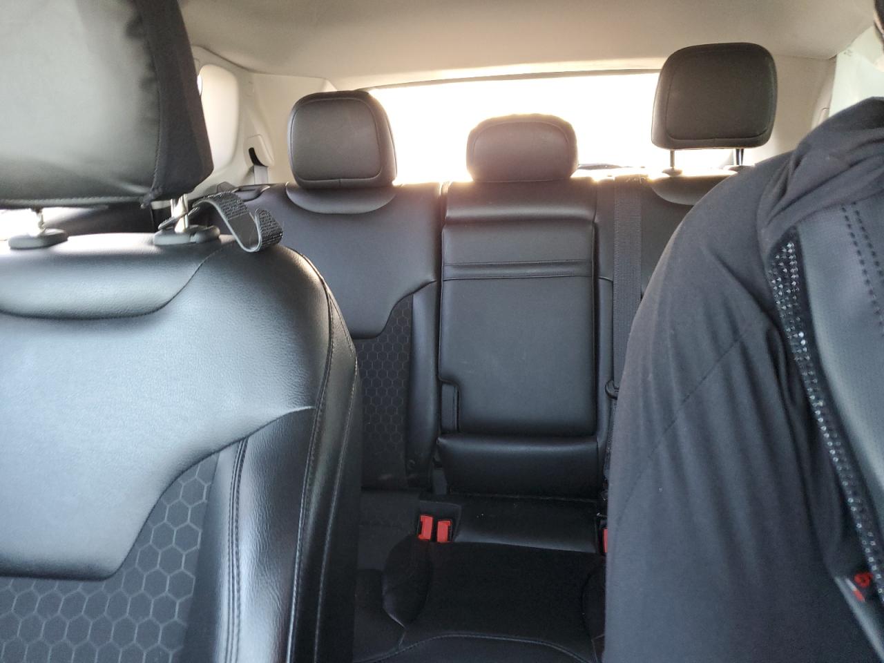 3C4NJDBB0JT320366 2018 Jeep Compass Latitude