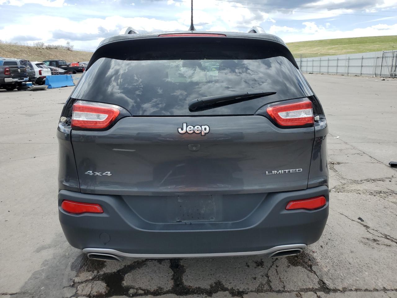 2015 Jeep Cherokee Limited vin: 1C4PJMDSXFW672880