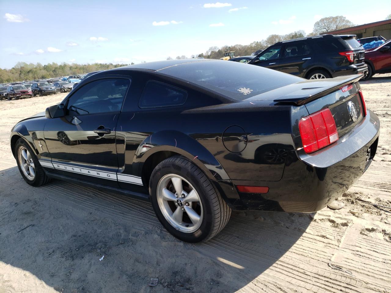 1ZVFT80NX75332310 2007 Ford Mustang