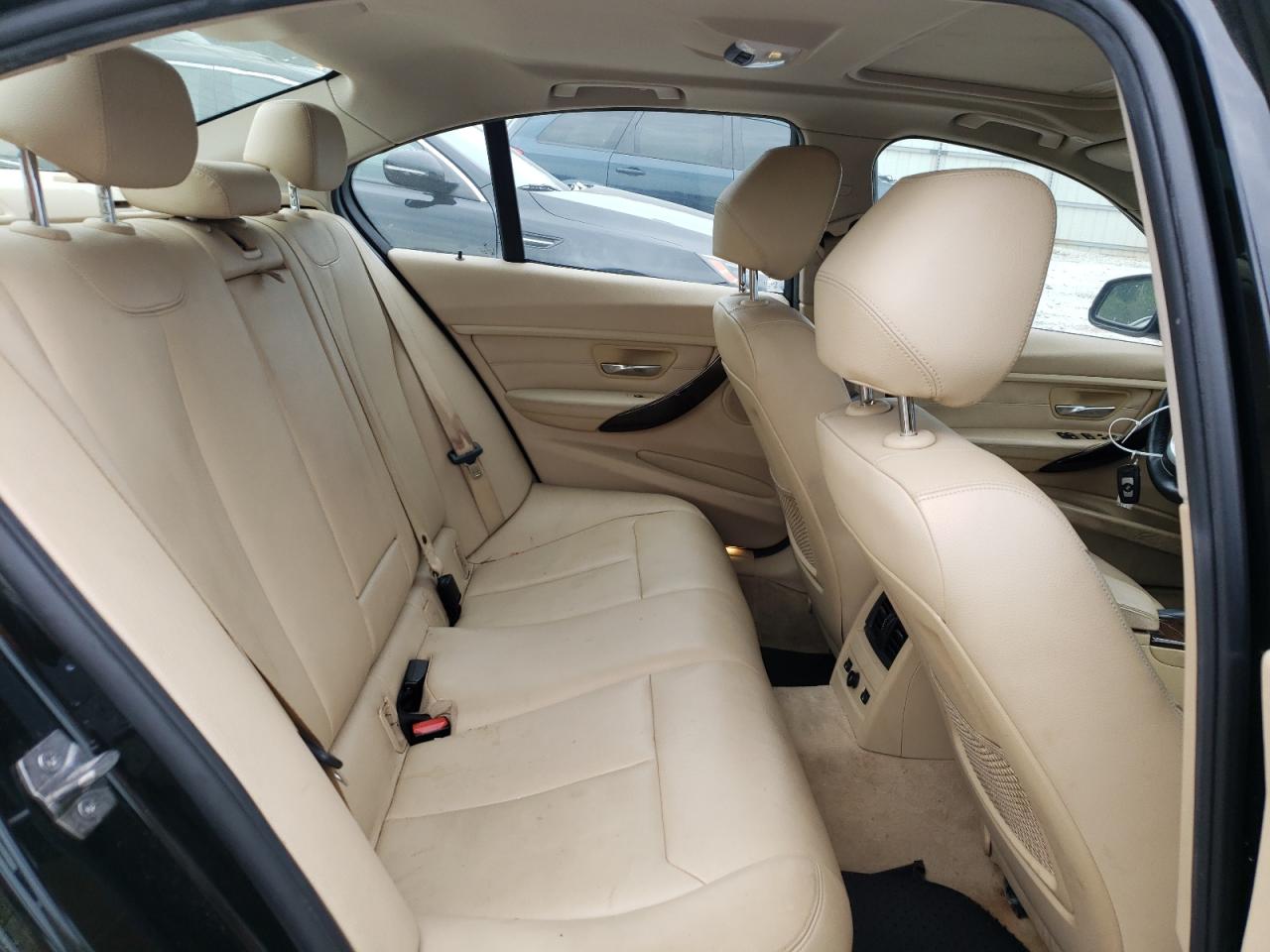 WBA3B5G51FNS15417 2015 BMW 328 Xi Sulev