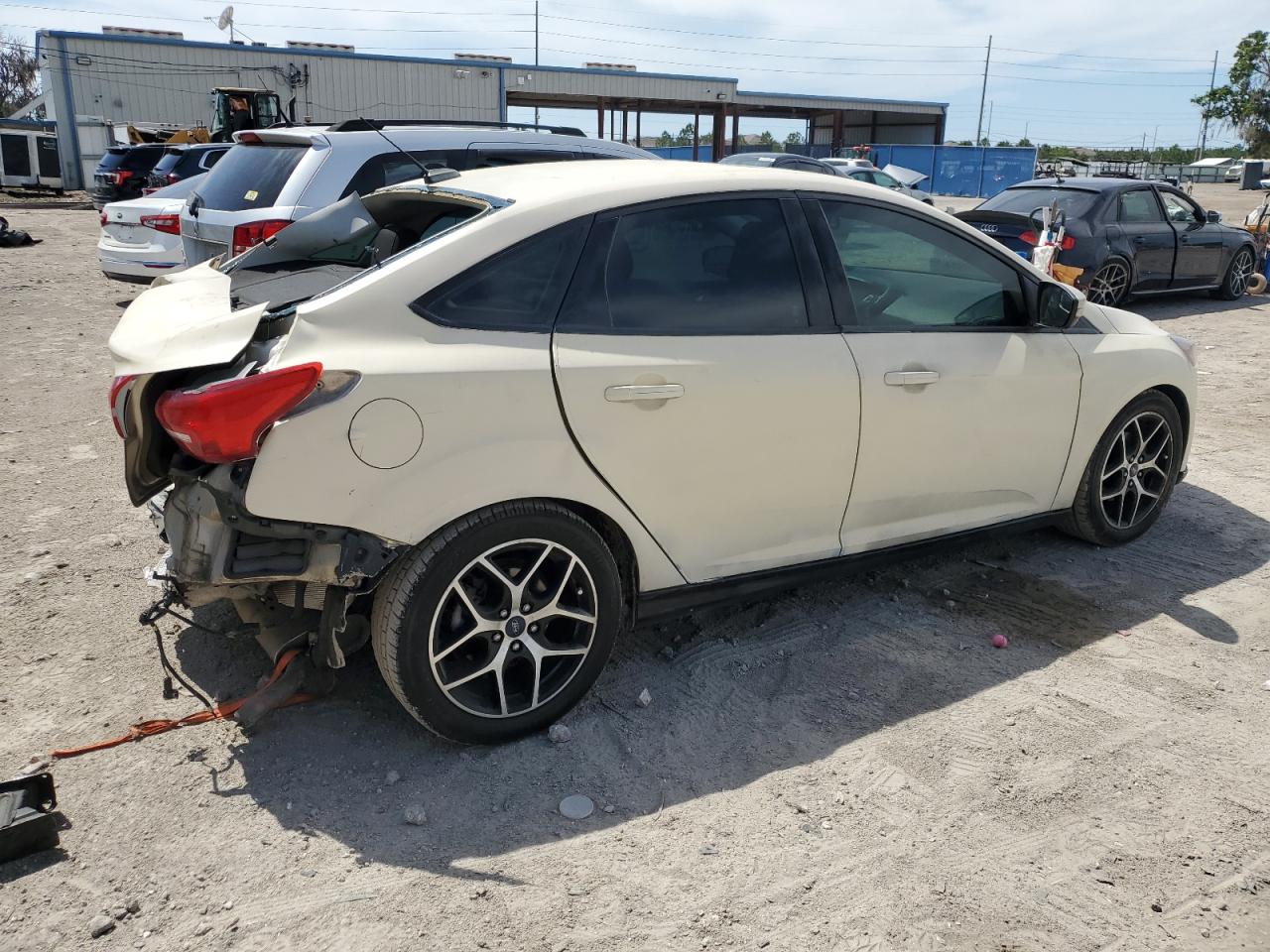 1FADP3H24JL265921 2018 Ford Focus Sel