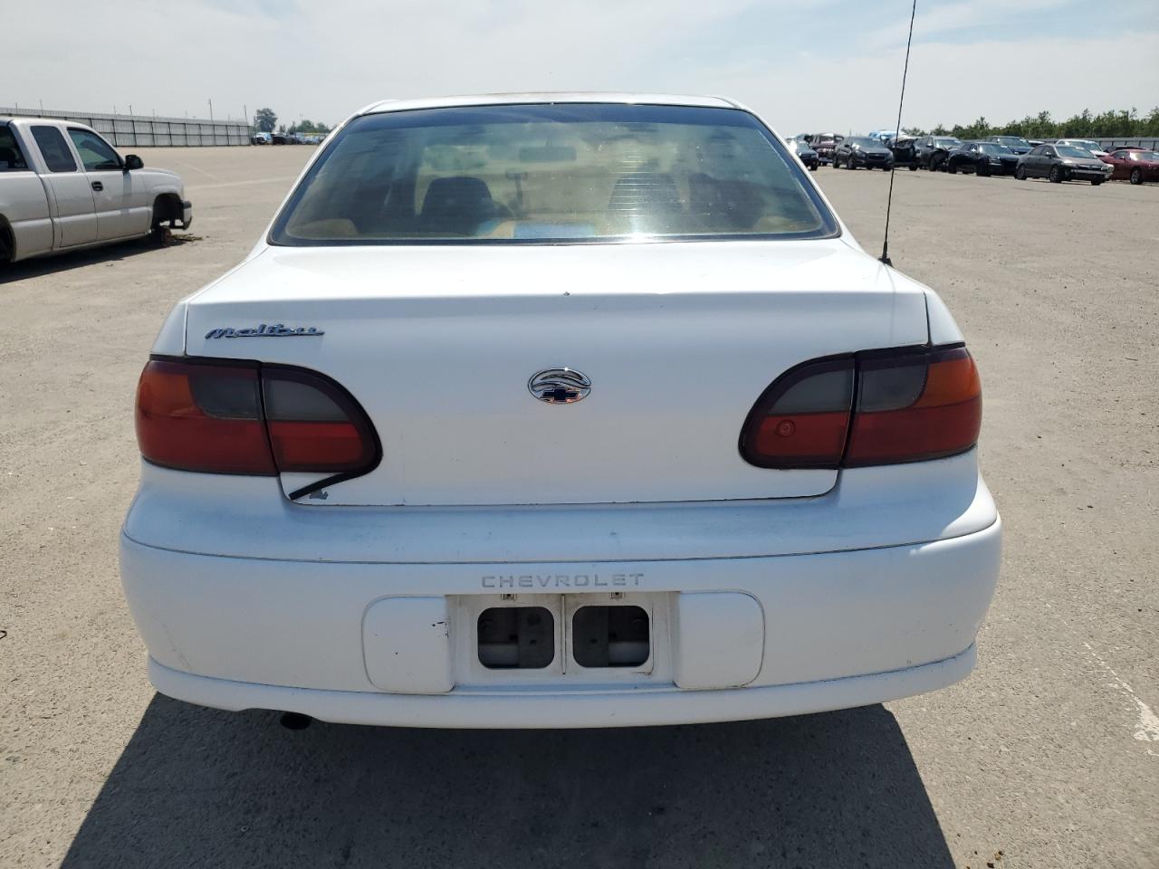 1G1ND52T8W6229667 1998 Chevrolet Malibu
