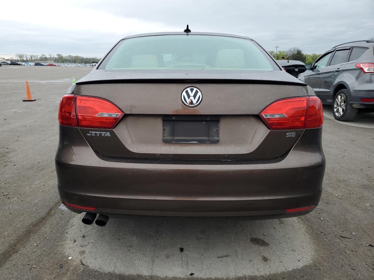 3VWD17AJ9EM225369 2014 Volkswagen Jetta Se