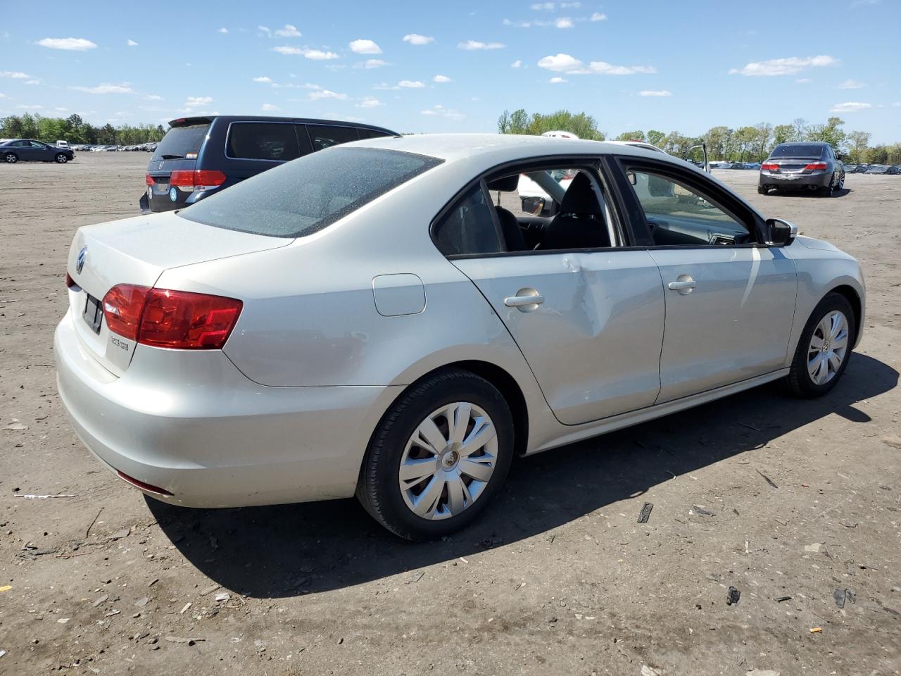 3VWDX7AJ6BM336536 2011 Volkswagen Jetta Se