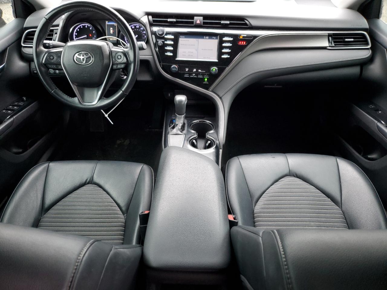 2019 Toyota Camry L vin: 4T1B11HK0KU696691