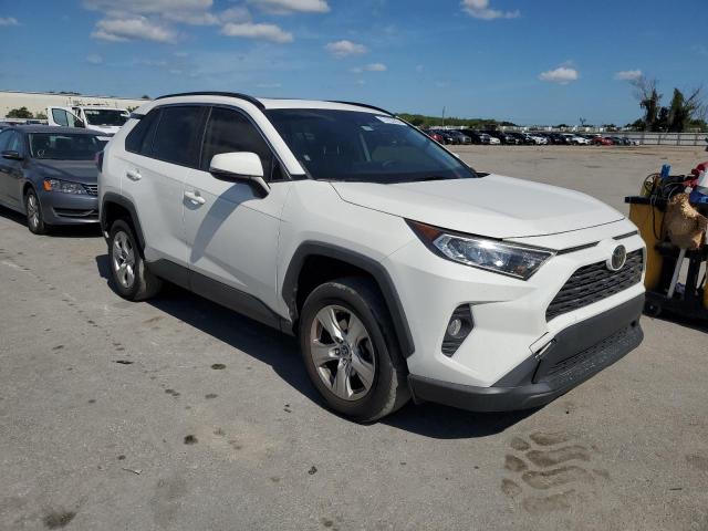 2019 Toyota Rav4 Xle VIN: JTMW1RFVXKD504100 Lot: 39249344