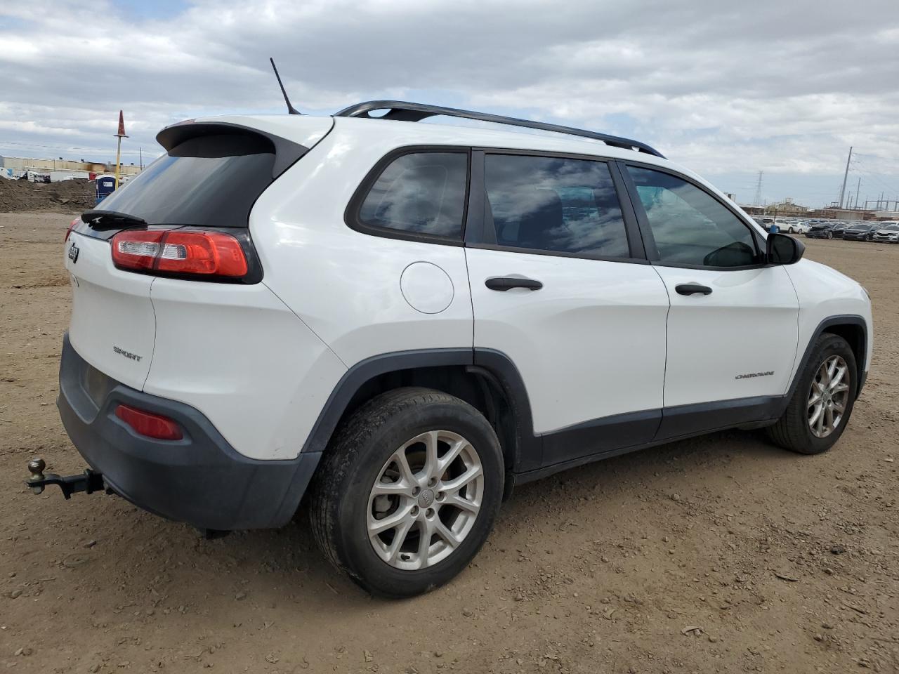 1C4PJLAB9GW116351 2016 Jeep Cherokee Sport