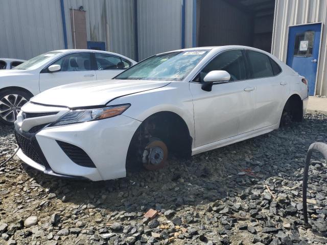 Lot #2521424719 2018 TOYOTA CAMRY XSE salvage car