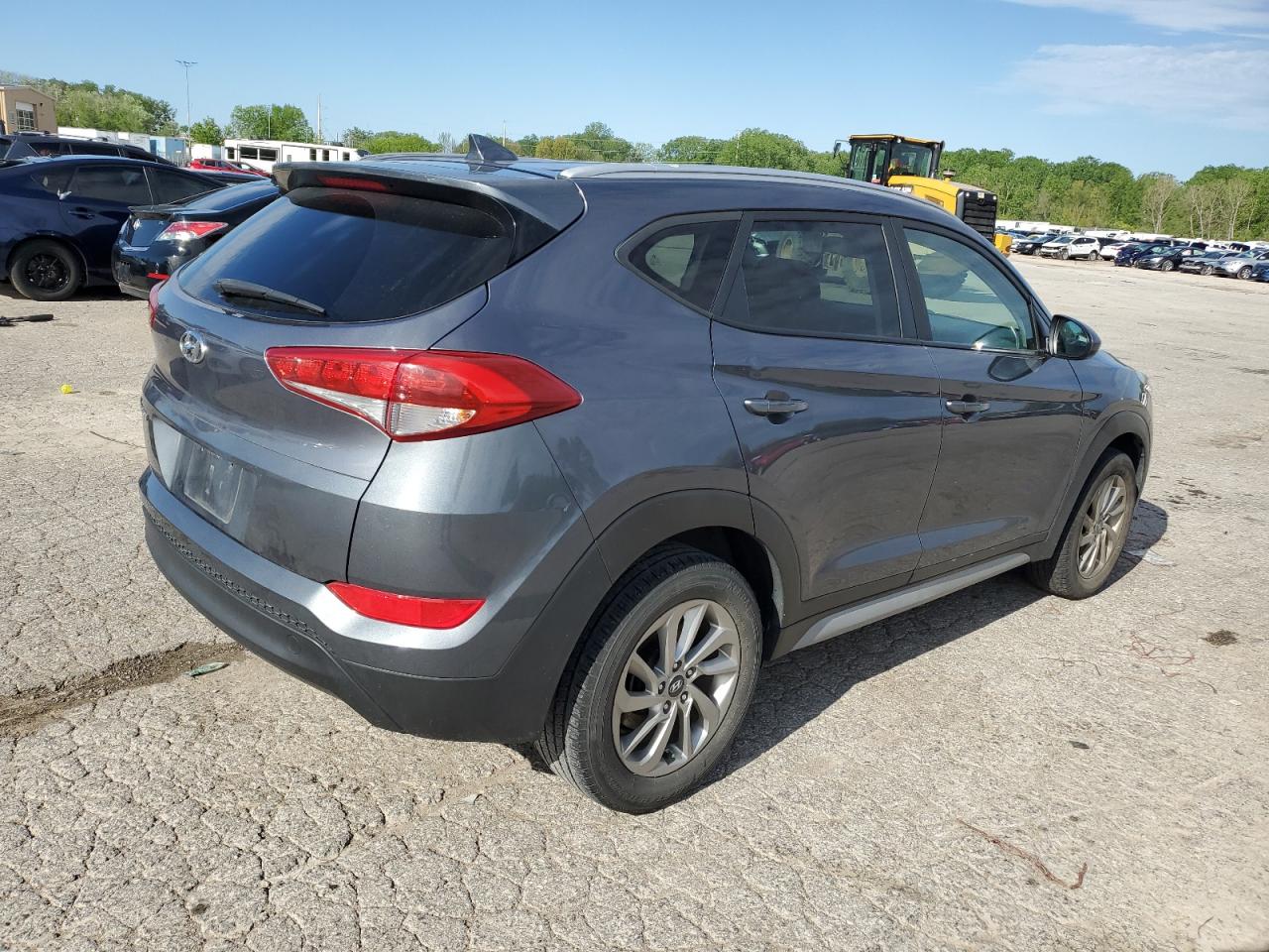 KM8J33A43JU641261 2018 Hyundai Tucson Sel