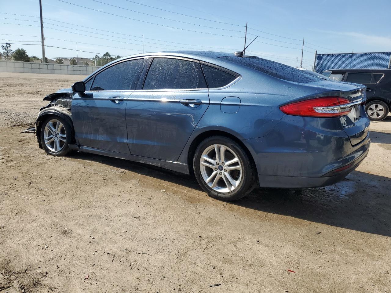 3FA6P0HD3JR164458 2018 Ford Fusion Se