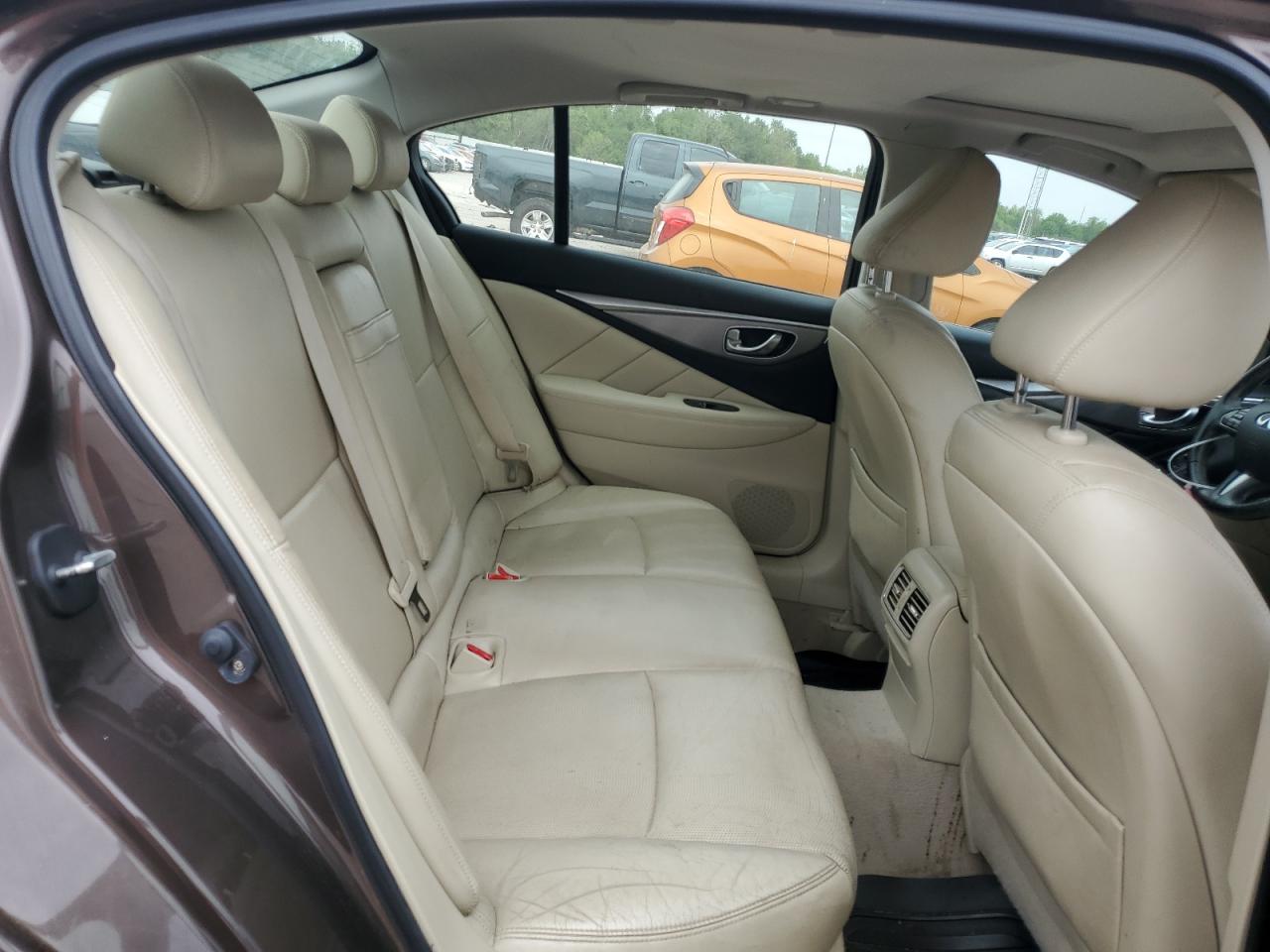 JN1BV7AR6EM697015 2014 Infiniti Q50 Base